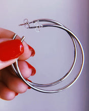 Load image into Gallery viewer, Hoop Earrings • Classic NO. 1
