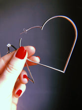 Load image into Gallery viewer, Heart Shaped Earrings (L)
